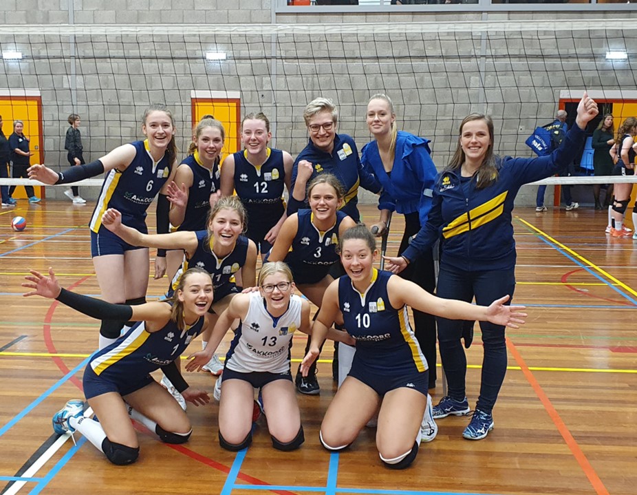 20211107 Beker Meisjes A